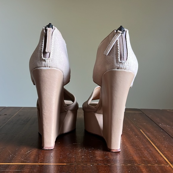 L.A.M.B. - Wedge Platform Sandal - Size 8.5 - Picture 5 of 6